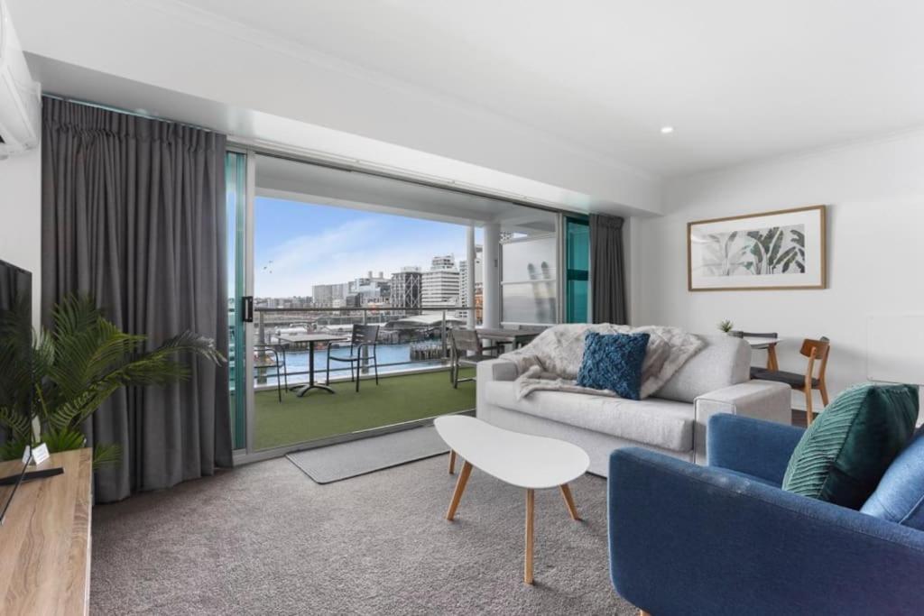 Newly Refurbished Waterfront Apartment! 3320 오클랜드 외부 사진